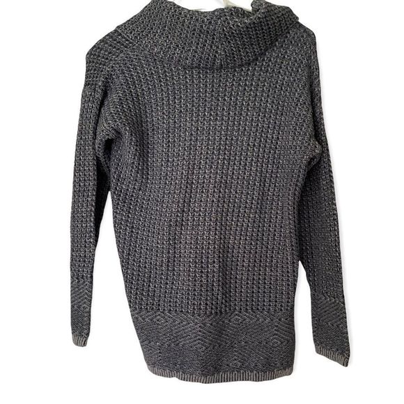 2/$20💖 eight eight eight - Cowl Neck Knit Sweater - Picture 5 of 6